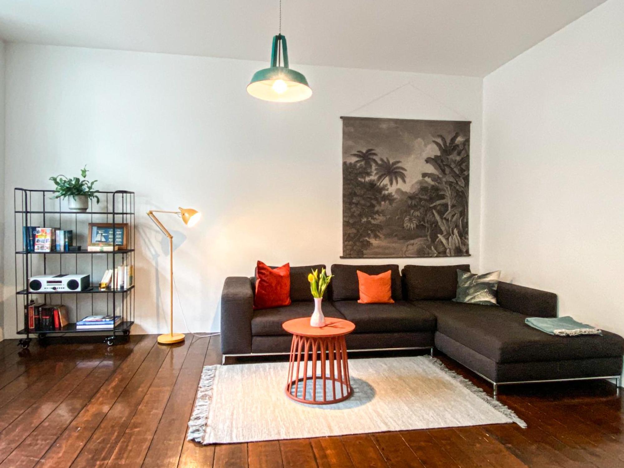 Apartments "Am Rheinorange", Netflix & Prime Дуйсбург Екстериор снимка