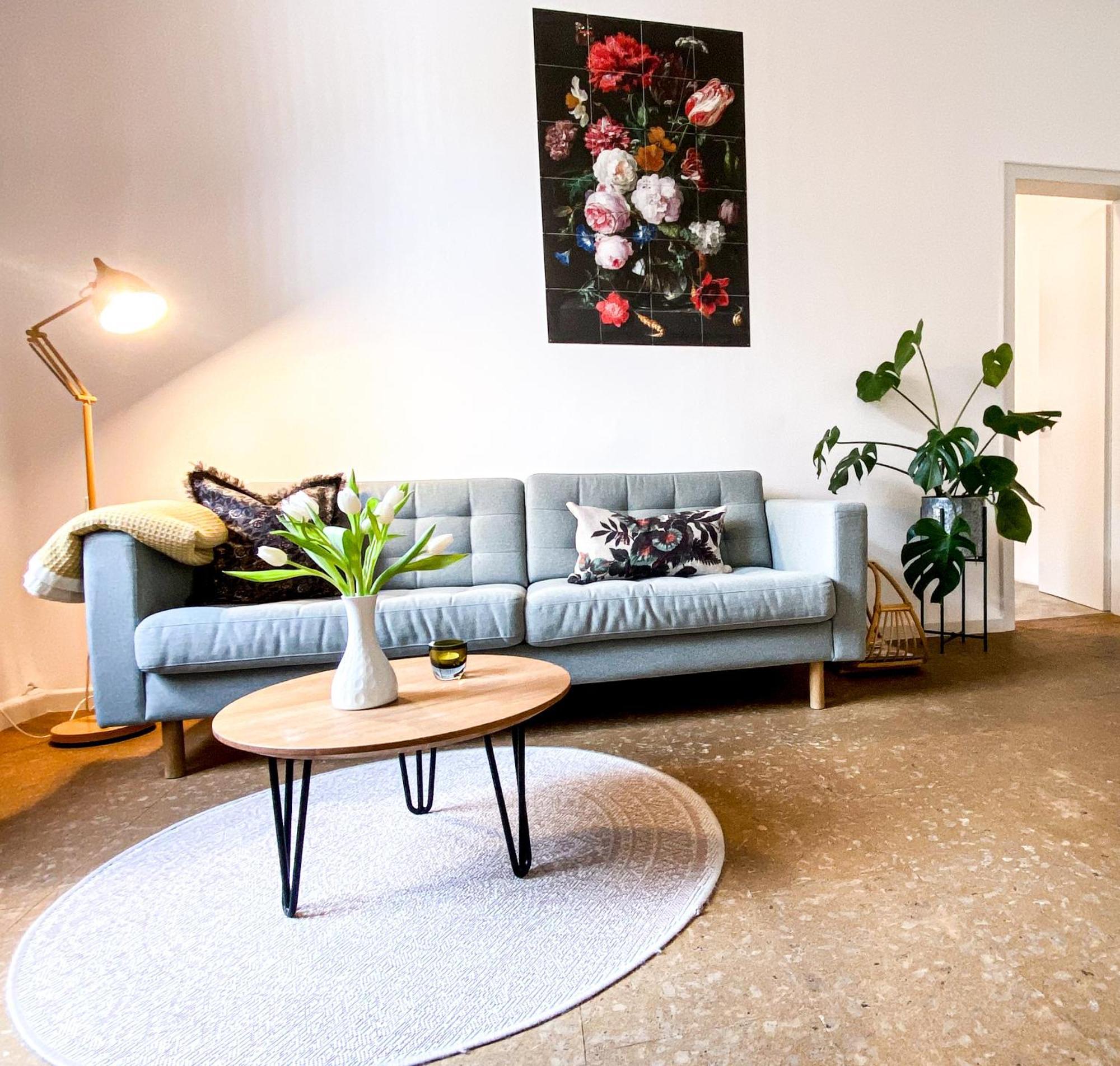 Apartments "Am Rheinorange", Netflix & Prime Дуйсбург Екстериор снимка